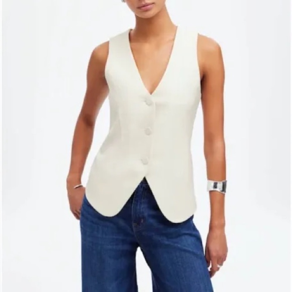 Madewell V-Neck Button Front Vest in Winter White Size 8